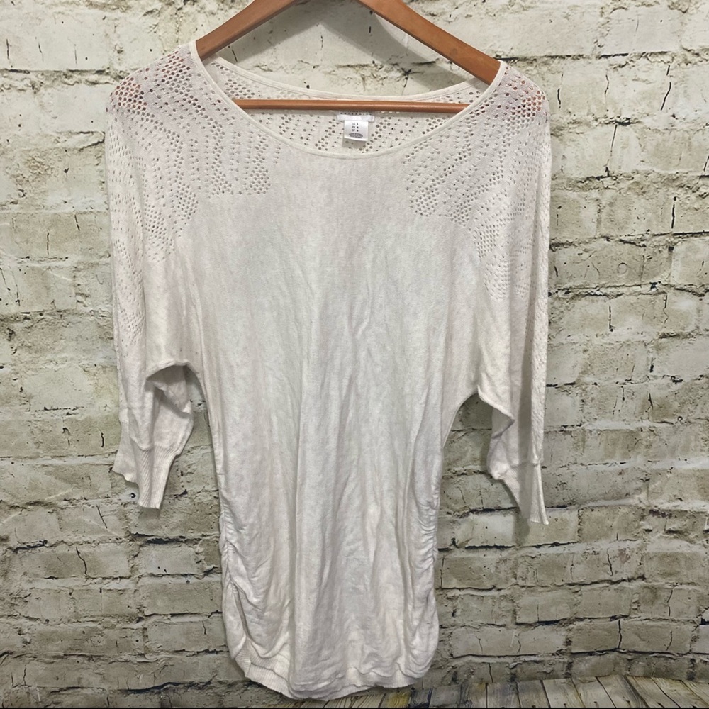 Motherhood Maternity Cream Lazer Cut Ruched 3/4 Sleeve Top